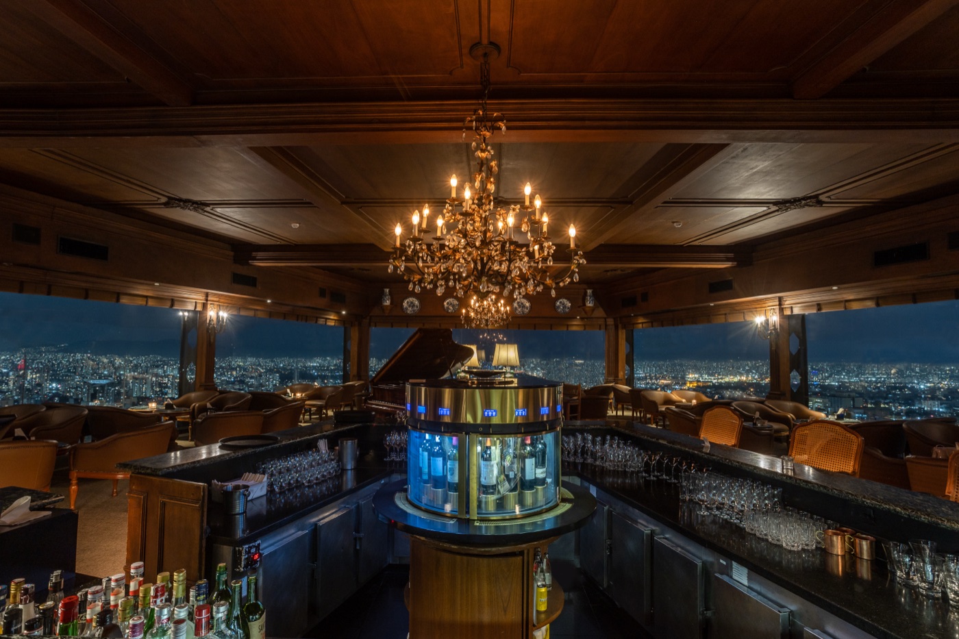 Piano Bar